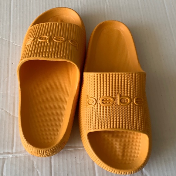 bebe Shoes - Bebe beach/city flip flops
